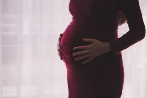 NMNプレミアムは妊娠中や授乳中に安全ですか？